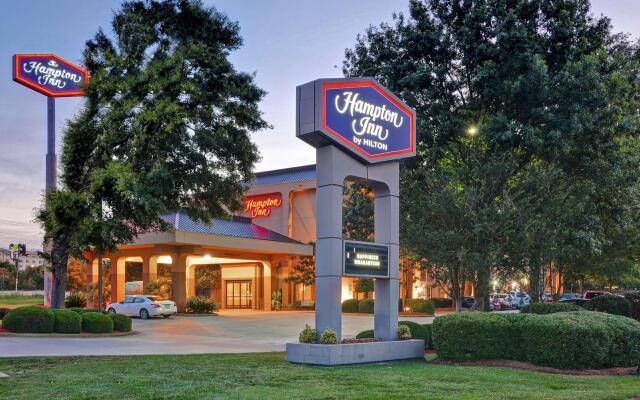 Hampton Inn Columbia-I-26 Airport