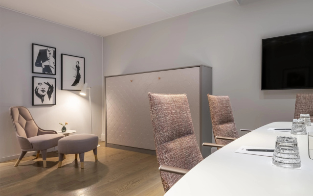 Radisson Blu Scandinavia Hotel - Image 5