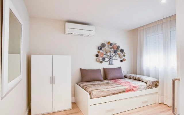 Hotel Pirineo Figueres by Pierre and Vacances