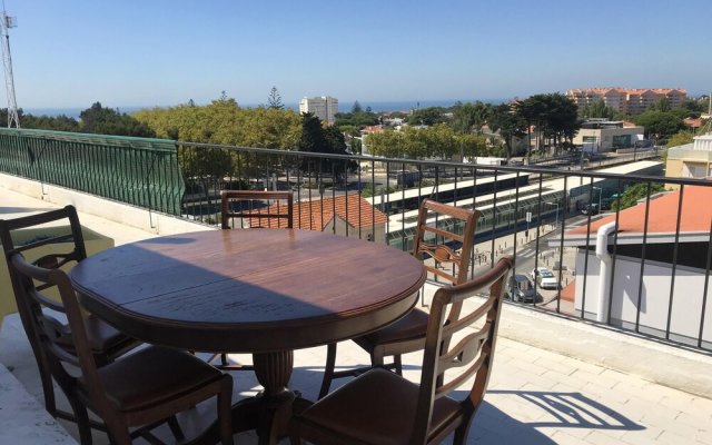Apartment With 4 Bedrooms In Carcavelos, With Wonderful Sea View, Furnished Terrace And Wifi