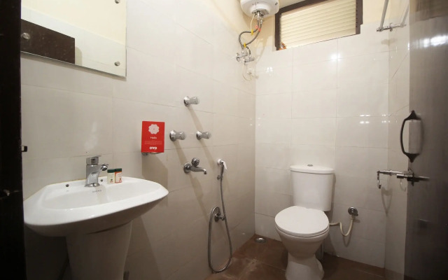 Capital O 9686 Hotel Shantiniketan