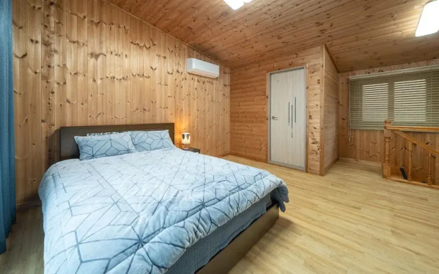 Taean Anmyeondo Soso Private Pension