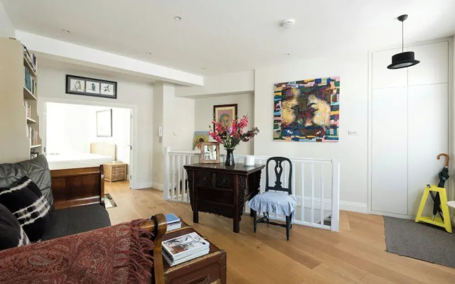 Kennington Road by Onefinestay