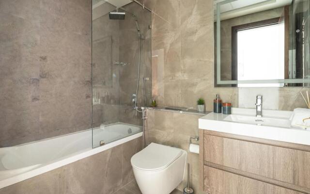 Frank Porter - Majestique Residences 2