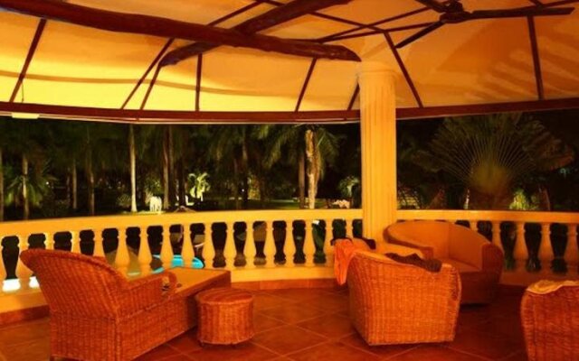 Sunset Villa Resort