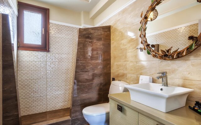 Villa D'Oro - Luxury Villas & Suites