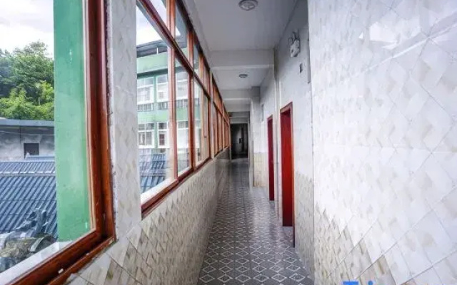 Mengla Yuanfen Chinese Inn