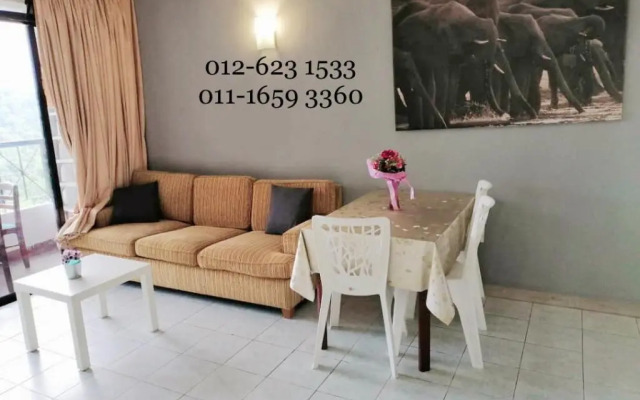 Meranti Park Suites
