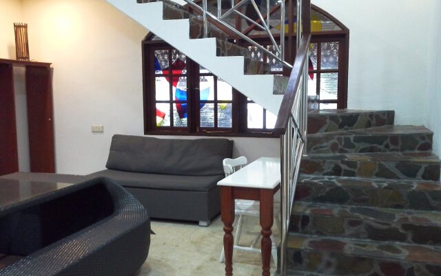 Baan Talay Homestay by the Beach