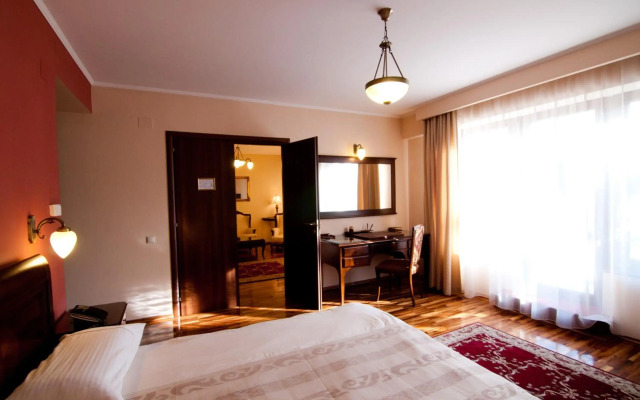 elite Resort Hotel