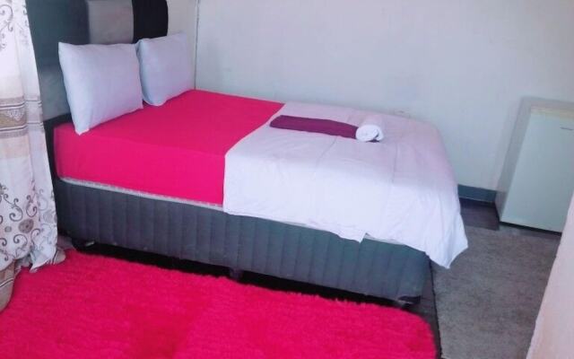 Milly Guest House Jhb