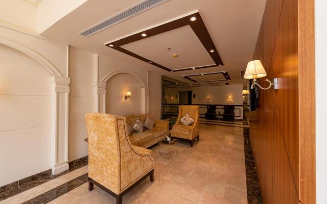 Holiday Plus Hotel Suites Al Nozha - هوليداي بلس النزهة