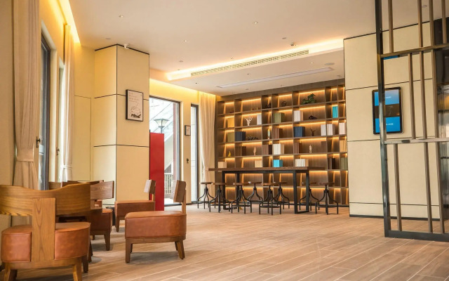HanTing Hotel (Yancheng Nanyang Airport)
