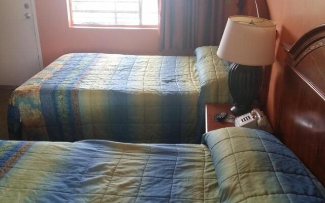 Lake Wire Inn
