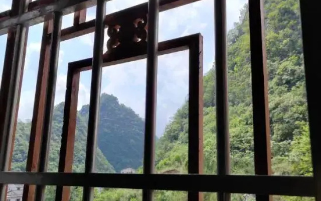 Xinlongmen Foot Bath Inn