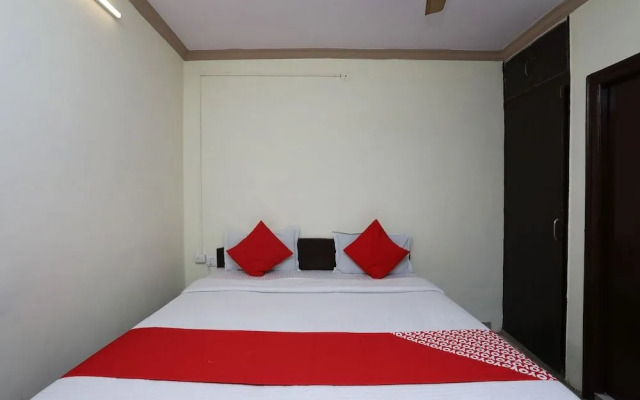 OYO 29411 Hotel Vanshika
