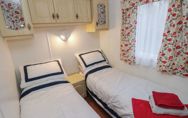Rose Villa Caravan