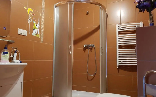 Wynajem Pokoi Willa Pod Lasem