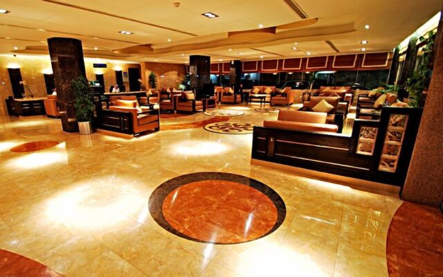 Peninsula Suites