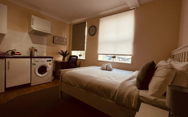 Potteries Suite in Sevenoaks
