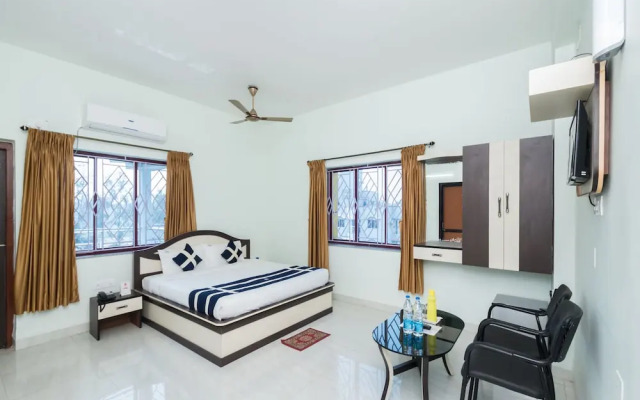 OYO 10398 Hotel Parijayee