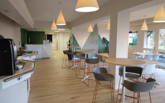 The Originals City, Hôtel Amys