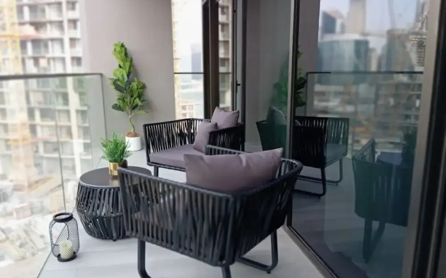 Luxury 1BR in Peninsula Five by Bespoke
