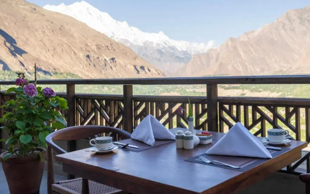 Hunza Serena Hotel