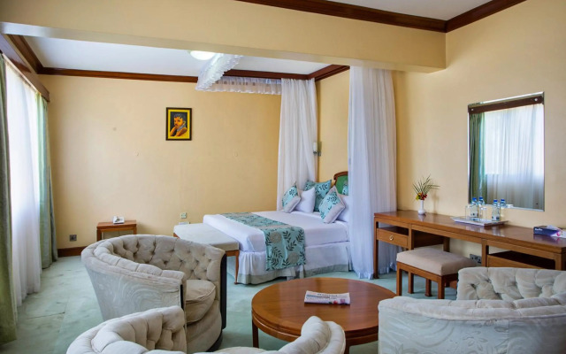 Sirikwa Hotel