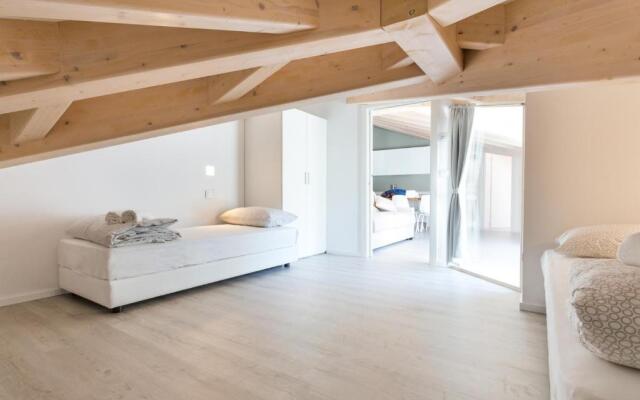 La Giostra Home Apartments