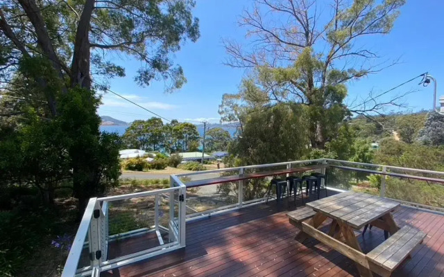 Coningham Beach House