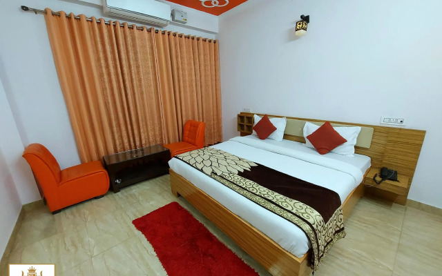 OYO 23527 Sarla Regency