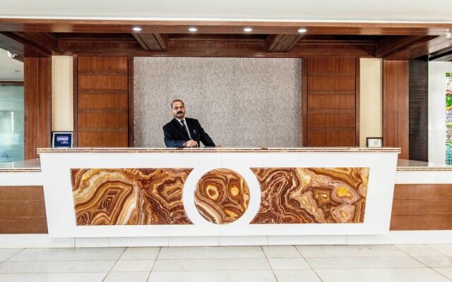 Hotel Subash International