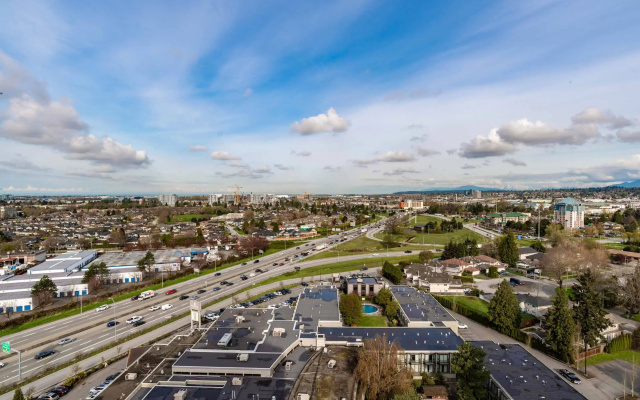 Sandman Signature Vancouver Airport Hotel & Resort