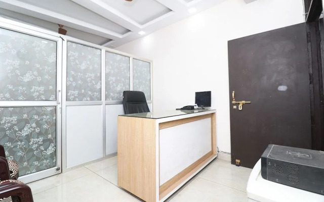 Mangalam Palace By OYO Rooms