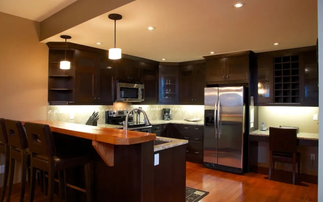 Fairmont Creek Property Rentals The Residences