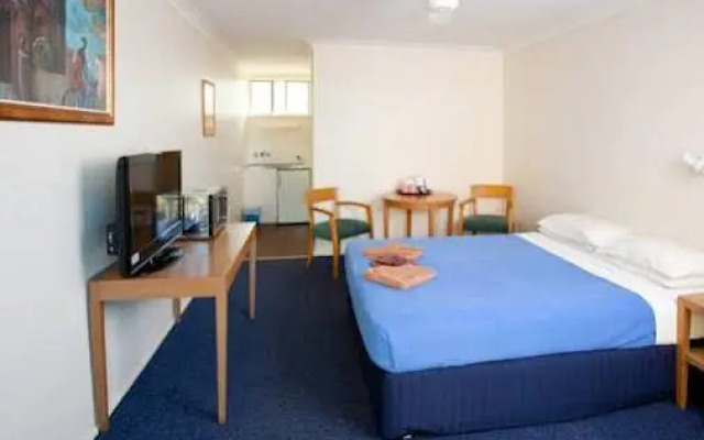 Sundale Motel
