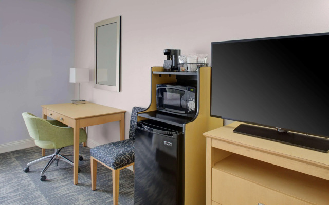 Hampton Inn & Suites Sarasota/Bradenton-Airport, FL