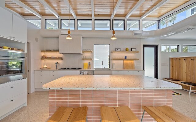 The Windward House 3 Bedroom Home by RedAwning