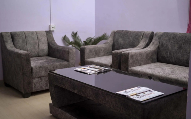 Town & Country Inn By OYO Rooms