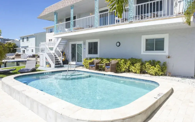 Waterfront & Pool B Star5vacations