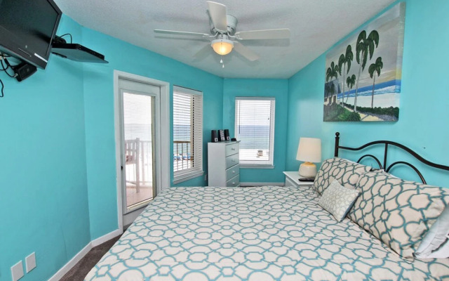 Boardwalk 586 by Youngs Suncoast