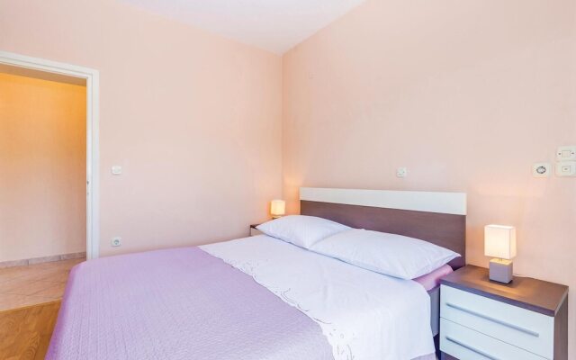 Beautiful Home in Supetarska Draga With Wifi and 3 Bedrooms