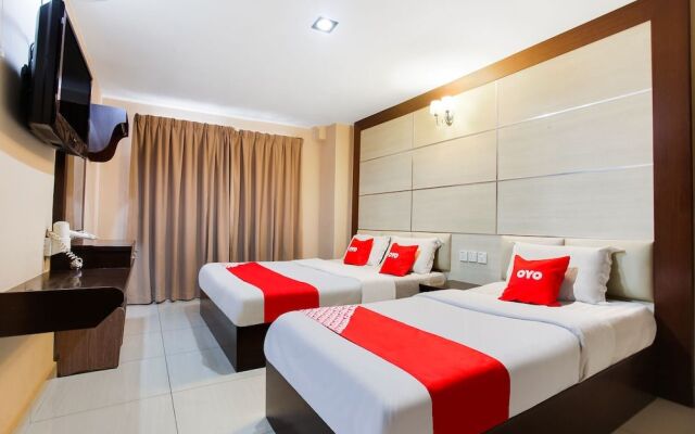 OYO 89518 Sejati Hotel