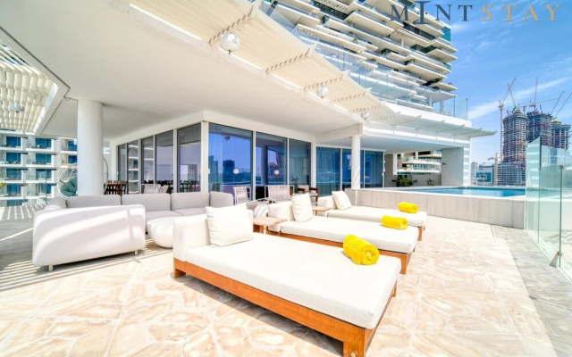 Five Palm Jumeirah 4BR Penthouse w Private Pool