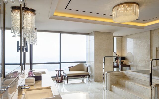 Sheraton Changde Wuling Hotel