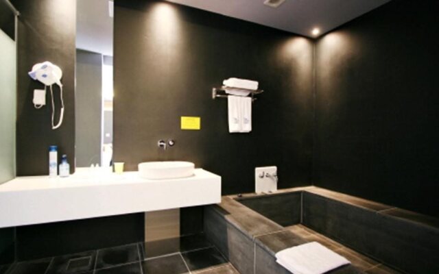 Oscar Suite Hotel