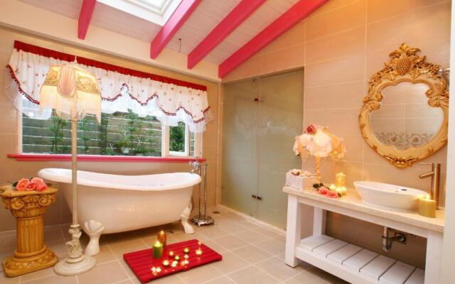 Spring Villa