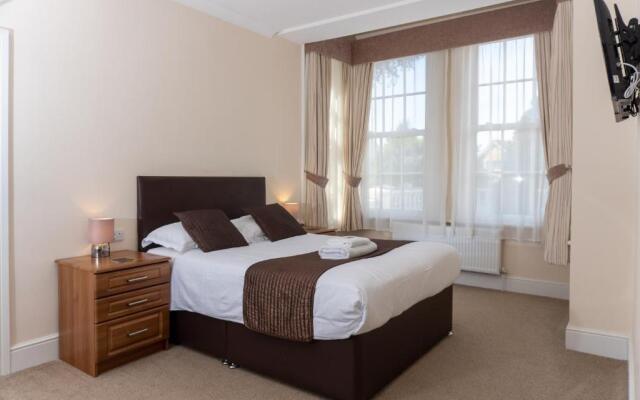 The Lawns Guest House
