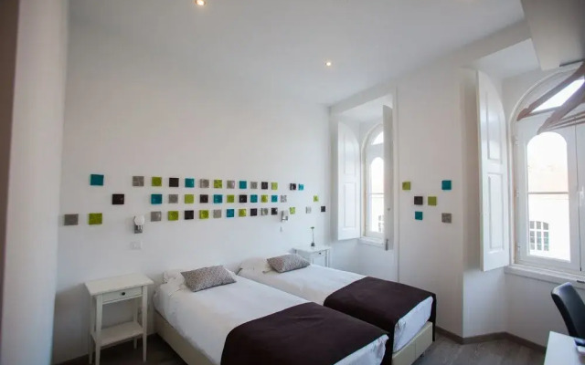 Thomar Story - Guest House
